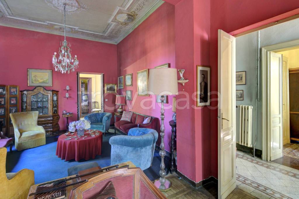 casa indipendente in vendita ad Alessandria in zona Litta Parodi