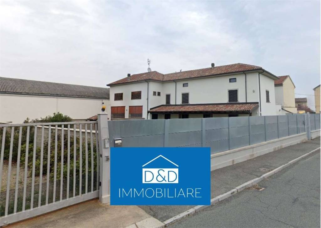 casa indipendente in vendita ad Alessandria in zona Cascinagrossa