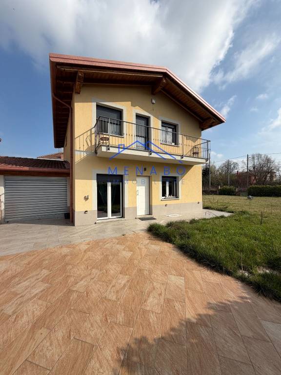 casa indipendente in vendita ad Alessandria in zona Spinetta Marengo