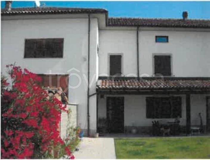 appartamento in vendita ad Alessandria in zona Cascinagrossa