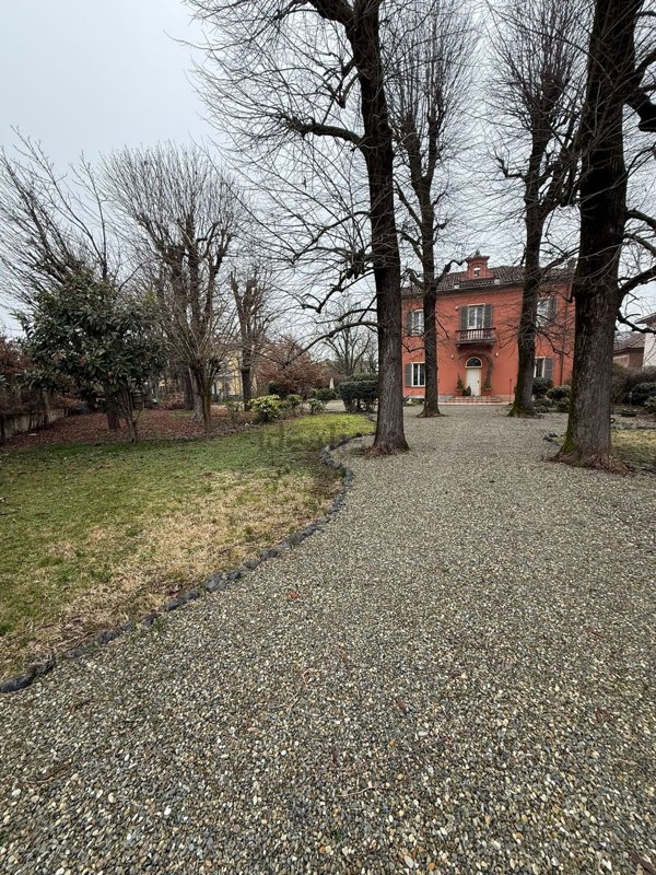 casa indipendente in vendita ad Alessandria