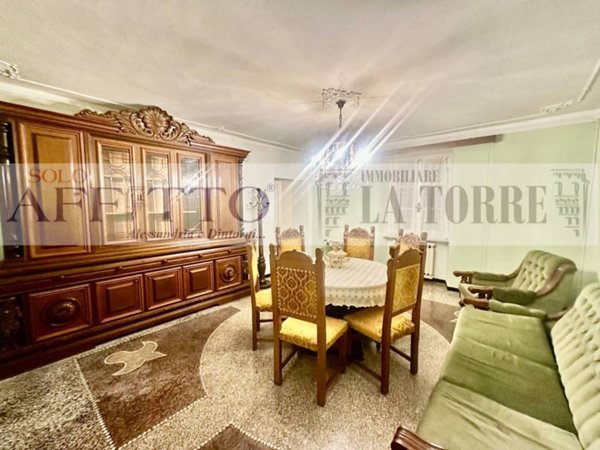 casa indipendente in vendita ad Alessandria in zona Piazza Garibaldi