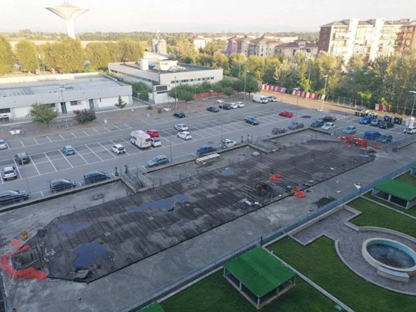 intera palazzina in vendita ad Alessandria in zona zona Pista