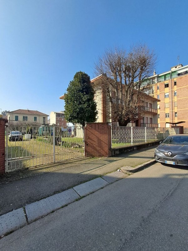 casa indipendente in vendita ad Alessandria in zona Piazza Garibaldi