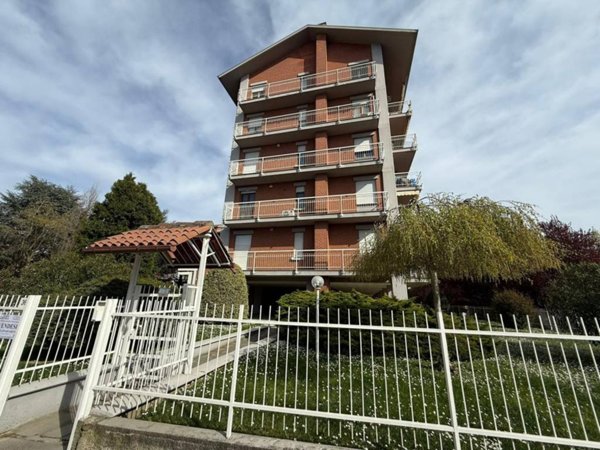 appartamento in vendita ad Alessandria in zona Casalbagliano