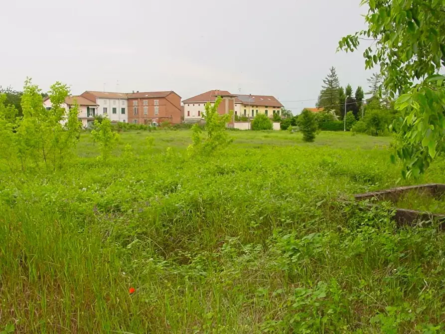 terreno edificabile in vendita ad Alessandria in zona Cantalupo