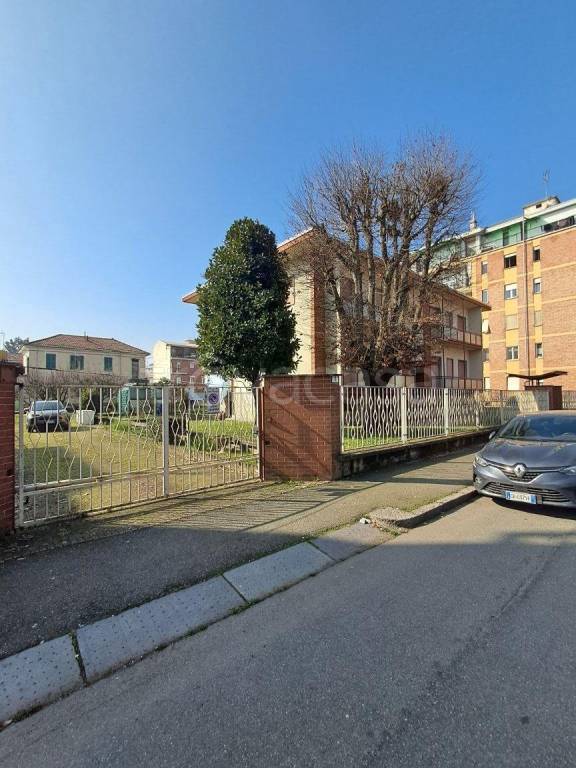 appartamento in vendita ad Alessandria in zona Il Cristo