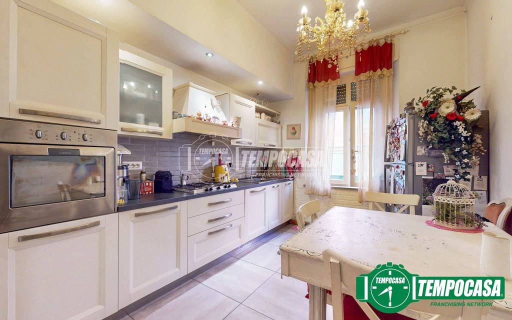 appartamento in vendita ad Alessandria in zona Centro Città