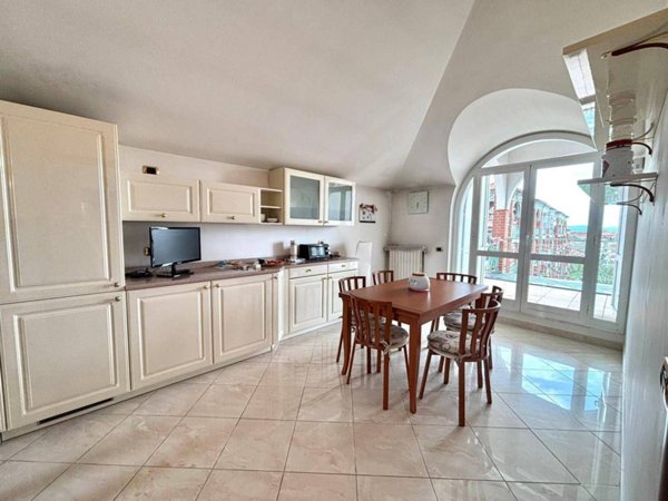 appartamento in vendita ad Alessandria in zona Centro Città