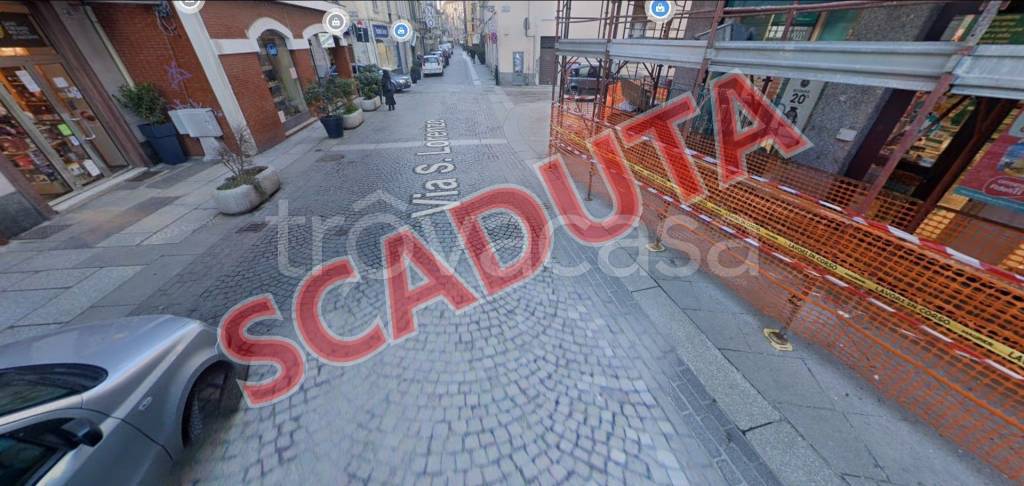 negozio in vendita ad Alessandria