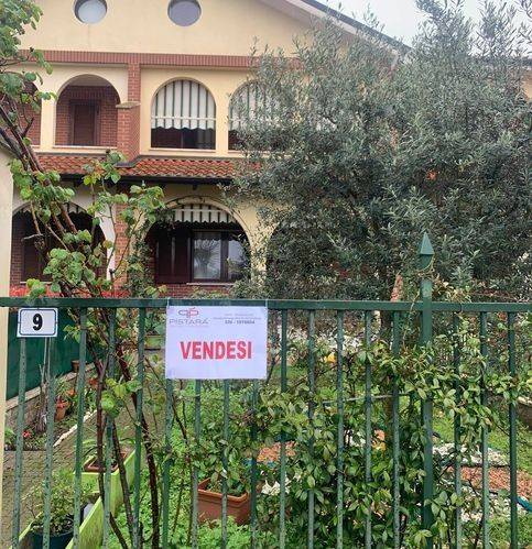 casa indipendente in vendita ad Alessandria in zona Spinetta Marengo