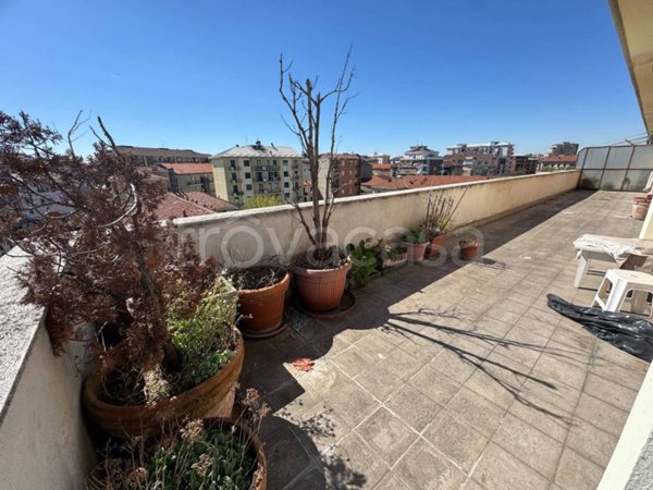 appartamento in vendita ad Alessandria in zona zona Pista