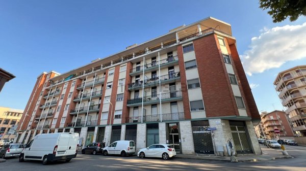appartamento in vendita ad Alessandria in zona Borgo Rovereto