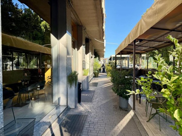 negozio in vendita ad Alessandria in zona Piazza Garibaldi