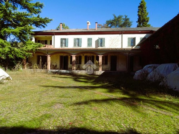 casa indipendente in vendita ad Alessandria in zona Valle San Bartolomeo