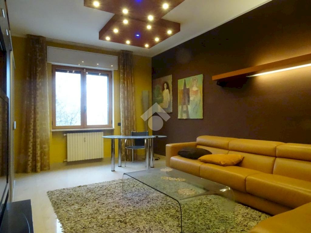 appartamento in vendita ad Alessandria in zona Borgo Rovereto