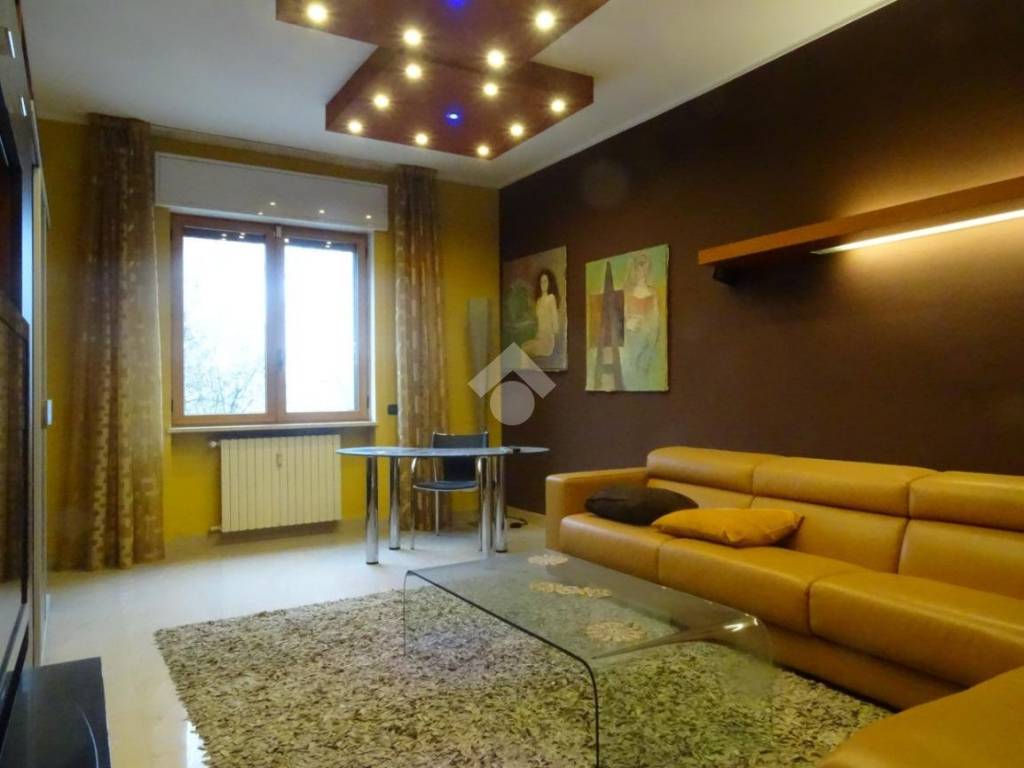 appartamento in vendita ad Alessandria in zona Borgo Rovereto
