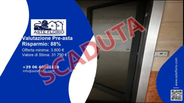 negozio in vendita ad Alessandria