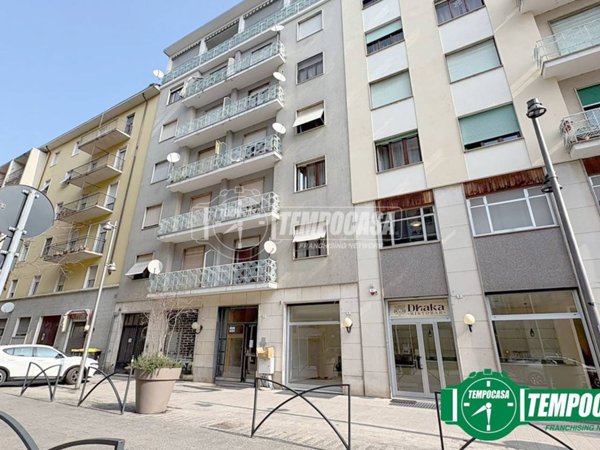 appartamento in vendita ad Alessandria in zona Borgo Rovereto