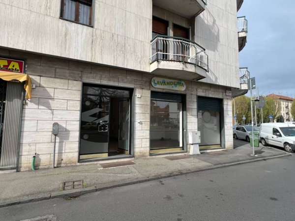 ufficio in vendita ad Alessandria in zona zona Pista