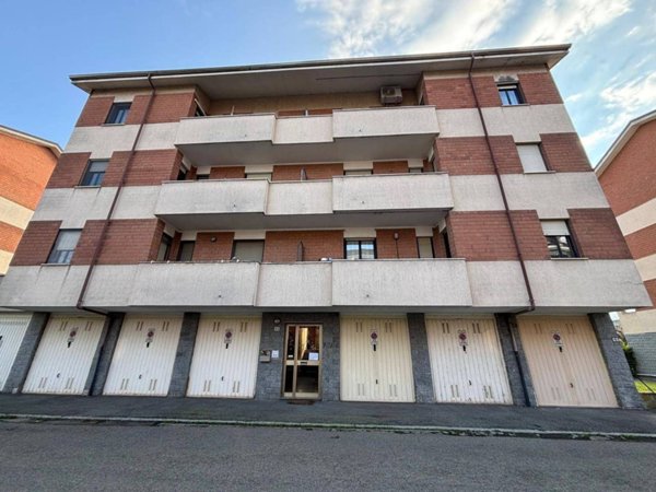 appartamento in vendita ad Alessandria in zona Casalbagliano