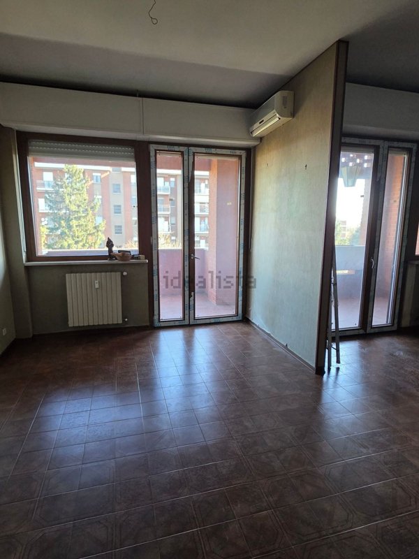 appartamento in vendita ad Alessandria in zona Galimberti