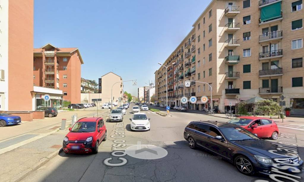 negozio in vendita ad Alessandria in zona Il Cristo