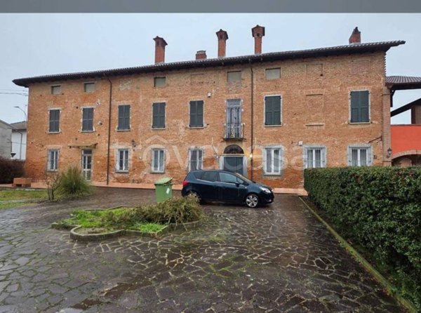appartamento in vendita ad Alessandria in zona Castelceriolo