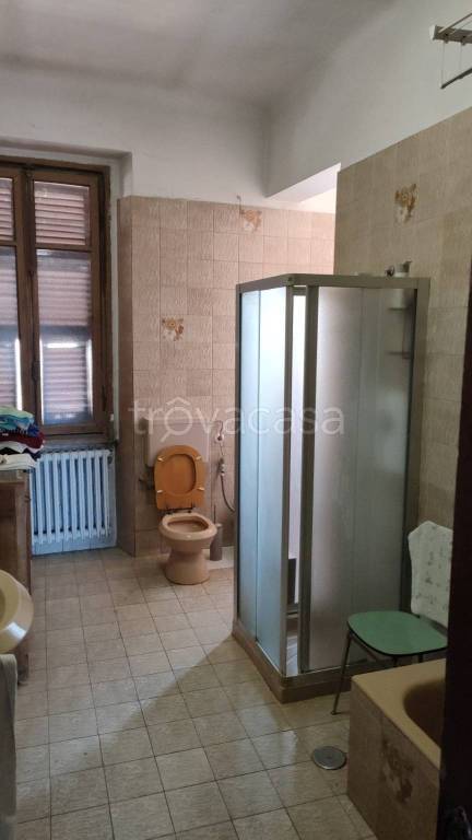 appartamento in vendita ad Alessandria in zona Borgo Rovereto
