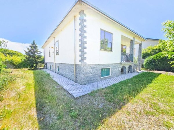 casa indipendente in vendita ad Alessandria in zona Spinetta Marengo