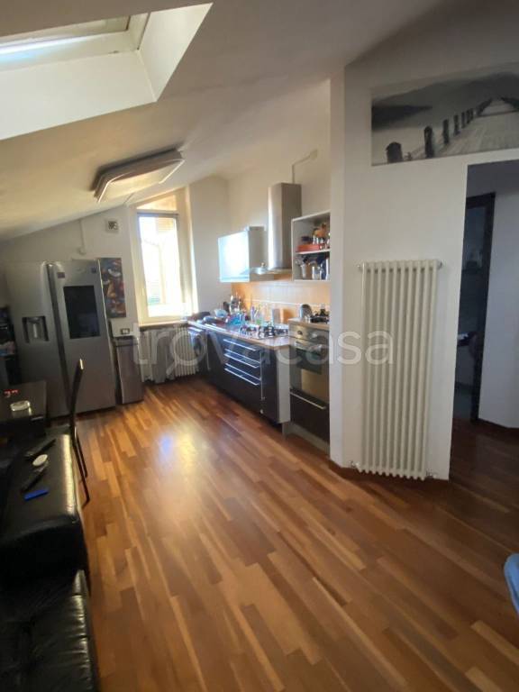 appartamento in vendita ad Alessandria in zona Galimberti