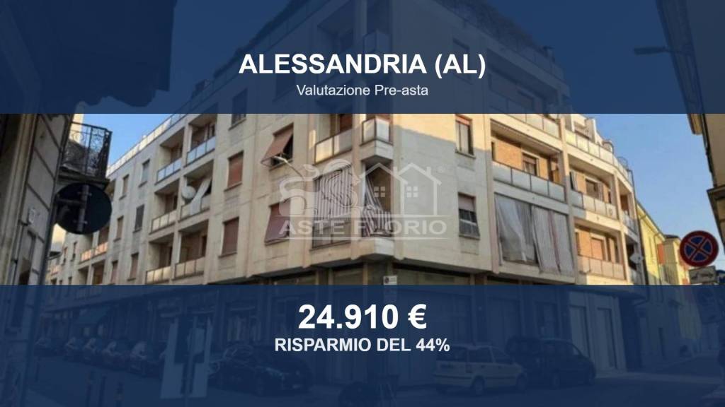 negozio in vendita ad Alessandria in zona Centro Città