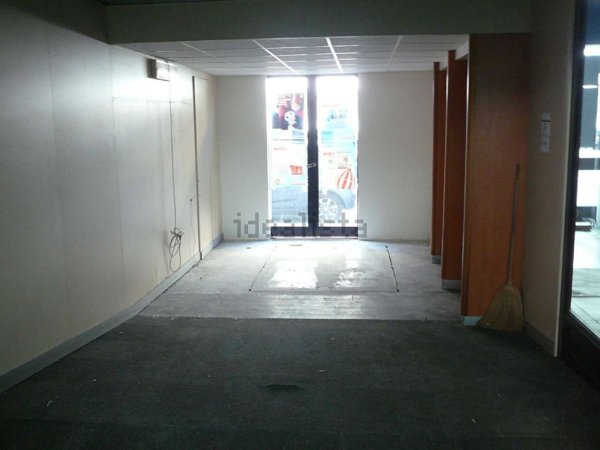 locale commerciale in vendita ad Alessandria in zona Piazza Garibaldi