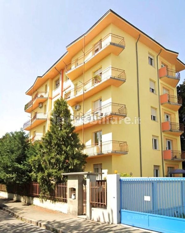 appartamento in vendita ad Alessandria in zona zona Pista