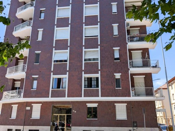 appartamento in vendita ad Alessandria in zona Borgo Rovereto