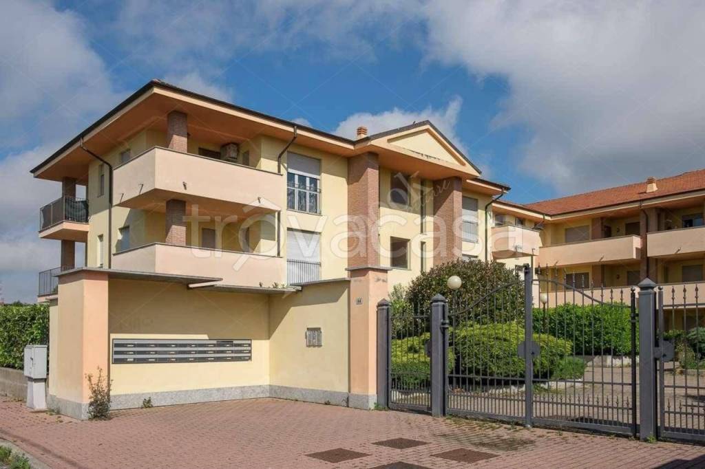 appartamento in vendita ad Alessandria in zona Spinetta Marengo