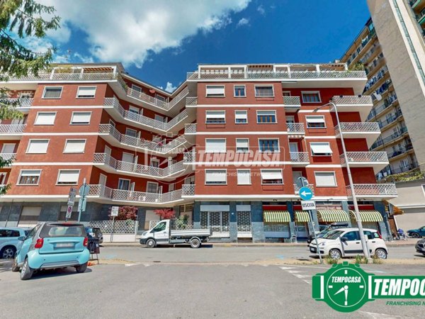 appartamento in vendita ad Alessandria in zona Centro Città
