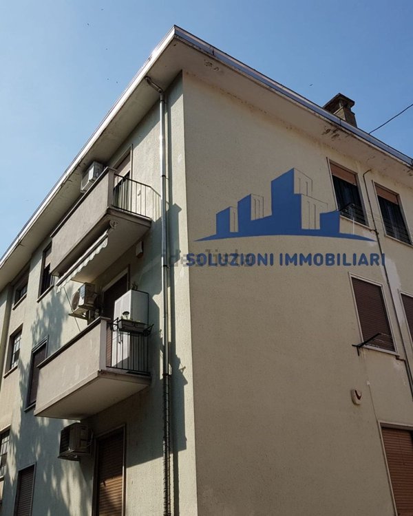 appartamento in vendita ad Alessandria in zona Piazza Garibaldi