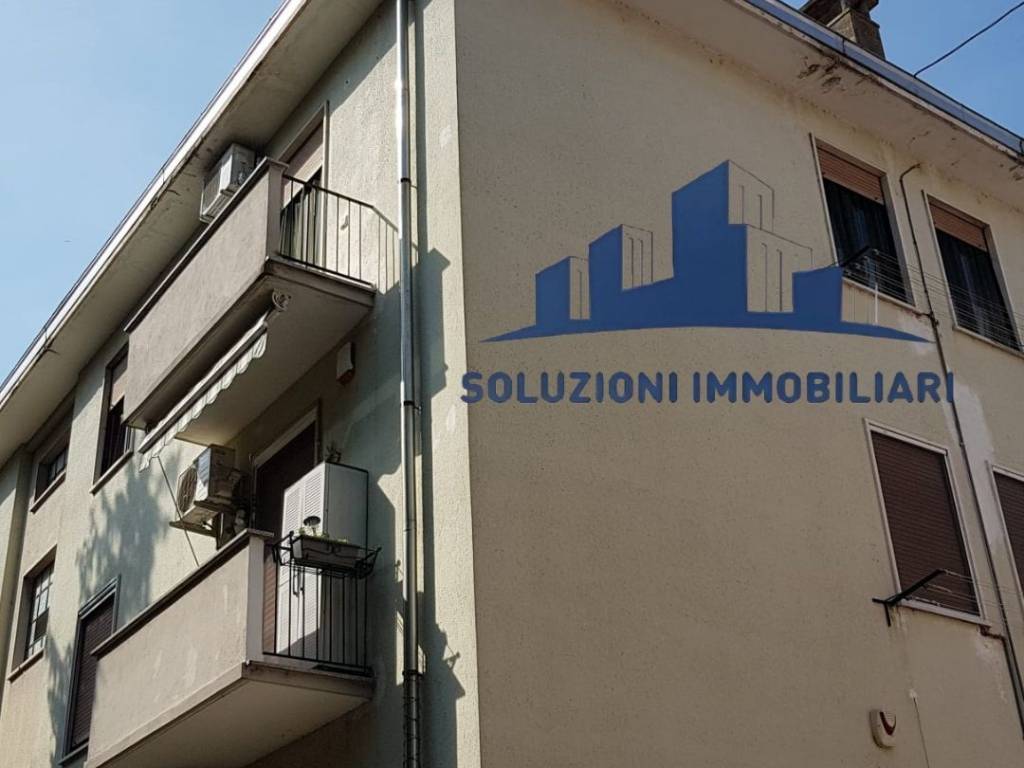 appartamento in vendita ad Alessandria in zona Piazza Garibaldi