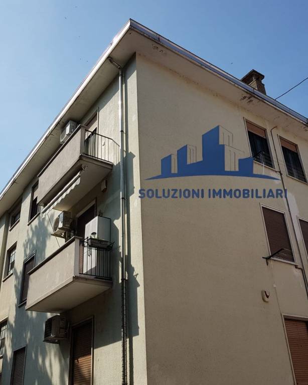 appartamento in vendita ad Alessandria in zona Piazza Garibaldi