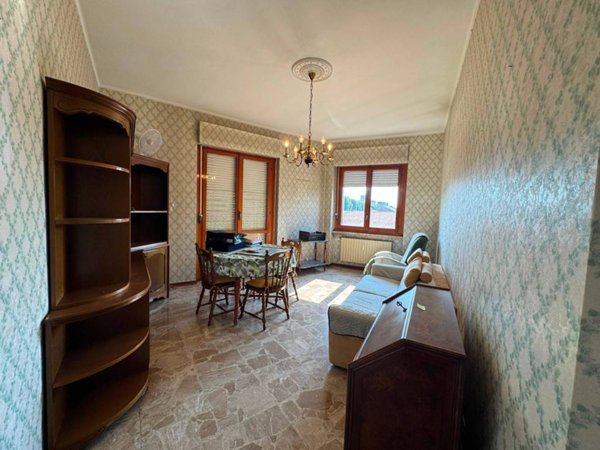 appartamento in vendita ad Alessandria in zona Borgo Rovereto