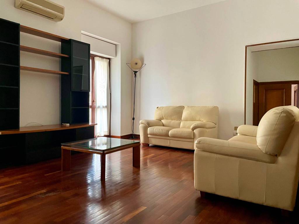appartamento in vendita ad Alessandria in zona Borgo Rovereto