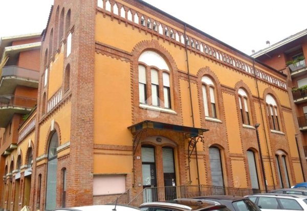 ufficio in vendita ad Alessandria in zona Borgo Rovereto