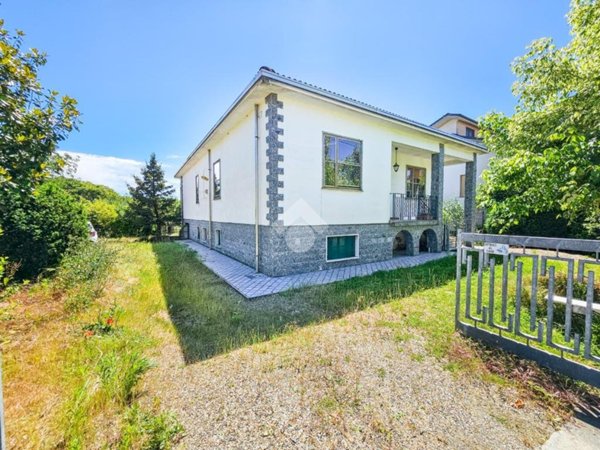 casa indipendente in vendita ad Alessandria in zona Spinetta Marengo
