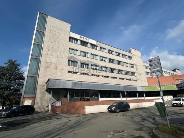 appartamento in vendita ad Alessandria in zona Galimberti