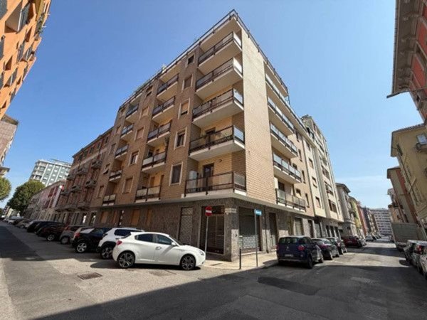 appartamento in vendita ad Alessandria in zona Piazza Matteotti