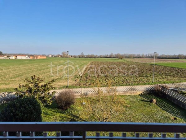 appartamento in vendita ad Alessandria in zona Cantalupo