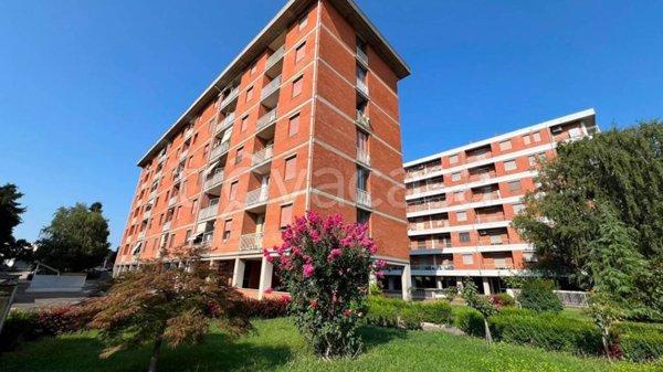 appartamento in vendita ad Alessandria in zona Galimberti