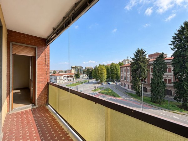 appartamento in vendita ad Alessandria in zona Centro Città