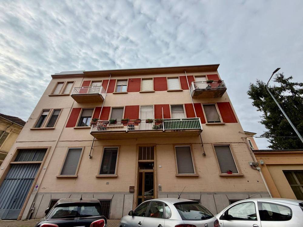 appartamento in vendita ad Alessandria in zona Orti